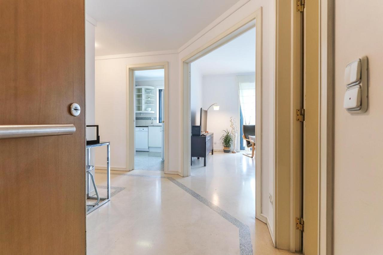 Vita Portucale ! Modern Apartment With Garage リスボン エクステリア 写真